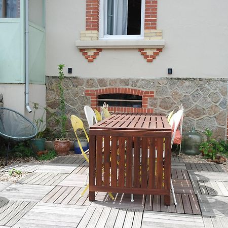 Domaine Du Pavillon Gite 15 Personnes Issy-l'Eveque المظهر الخارجي الصورة